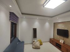 正南天沁家园2室1厅精装修