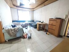 十九中翠屏巷 62平 2室 普装 朝向东南 顶楼带花园