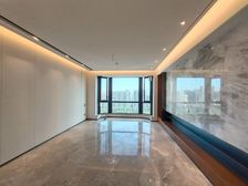 江山万里三期4室2厅3卫南朝向1290.0万元/套出售