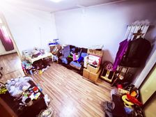 德源里小区 2室2厅 一层 进门对厅 55万
