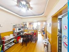 黄浦江边住宅,比邻中国馆,带双南双天井大院子,满五年WU税