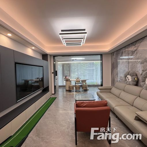 五象湖 建发五象印月 豪装四房 带有车位 首次出租可谈价格