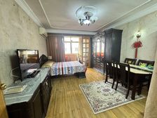 电梯房北蔡南新三村 南北通透一居室 简装高层