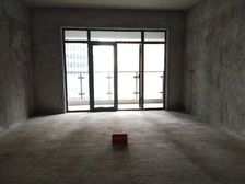 南滨路 皇冠国际天幕三房168万