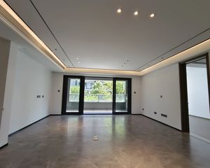 万科海潮映月4室2厅2卫南朝向340.0万元/套出售