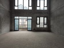 渝北区 龙樾生态城樾中府 上叠四房带露台