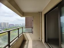 礼嘉书包。 龙湖两江新宸云岭 近金山寺轻轨 房源保真