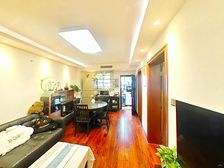 非顶楼|不靠路|满五年|宝包未用|看房方便