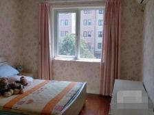 进地铁2,6,7,16,18多条轨交,,房子满五年,看房