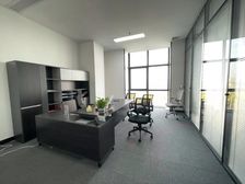 (新出湖景房)口 298平 精装电梯口 空调独立控制