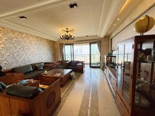 停车方便 近 带电梯 近医院 正规商品房 环境好