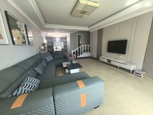 中心花园4室2厅2卫南朝向28.0万元/套出售