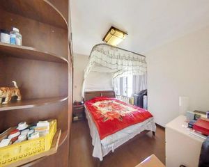 华景新城改善好房 东向安静三房带入户花园 随时看房