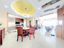 一线江景房,前后通风,带阳台 小区品质高