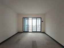 礼嘉天街一百米 龙湖昱湖壹号品质大平层 急售