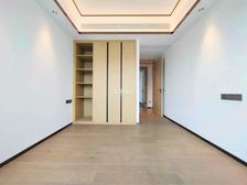 中海观澜府业主诚心出,可大刀砍价 装修保养好 送车位,南向