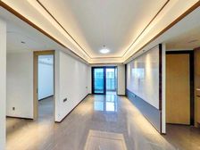 中海观澜府 交通便捷 近 购物方便 满五 正南朝向