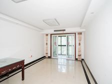 中海凤凰熙岸 3室2厅 精装修