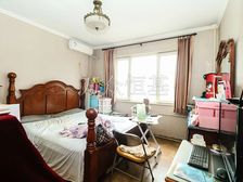 南北通透天通苑东二区5室2厅精装修