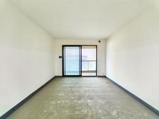 龙湖昱湖壹号观云 南向四居 满二低层195万