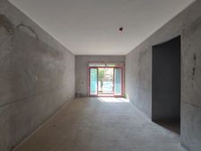 沙坪坝区 中昂嘉御湾 三房 88万