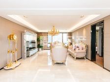 南北通透万科蓝山4室2厅豪华装修