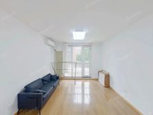 青年汇佳园西向一居精装,双阳台,满五,价格美丽