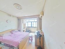 共浴夕阳之美,同沐秋日之风。邀您阳台感受此景