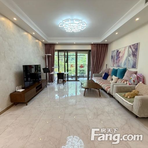 雅居乐富春山居 5 房 197.42 方