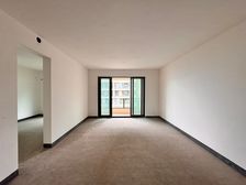 首付20多万买渝北礼嘉轻轨龙湖洋房四房急售