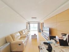 长阳半岛4号院大三居 明厨明卫 三个卧室都特别大 业主诚售