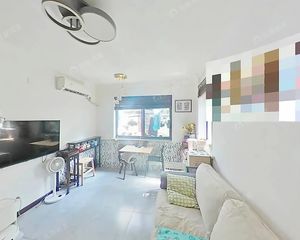 晶采坊2室2厅自住精装 书包好 D铁口 旁边智能小镇规划好