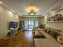 南北通透万科新里程3室2厅精装修