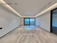 传媒广场旁260平,精装大平层,未住人,好楼层好视野