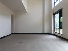 捡漏照母山 龙湖舜山府 板式上叠 全玻璃幕墙