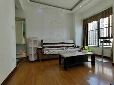 九龙坡区 保利花半里一期(玫瑰园) 一房 63万