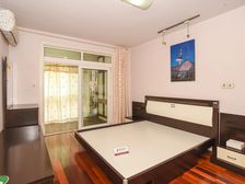 新普陀+梅陇近地铁...双南大两房厅朝北...黄金楼层采光好