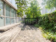 郦城三区,正南正北三居室,一层带南北双花园,中心位置,采光好