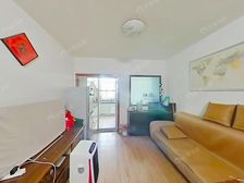 控江四村。东边套全明户型,2房带个厅,看房方便。