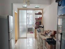 仅1w住万达泰华北四平路电梯大三室,房东急售30来个就卖