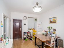 天宁局前街精装两房 南向中层满五