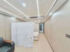 沿街门面可商可住,出租好房租金1万,诚意出售价钱好谈