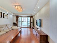 风尚四开间朝南户型,满足家庭需求多样化,双