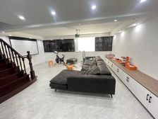 好消息 适合三代同堂居住的下墅 送前后花园 送地下室