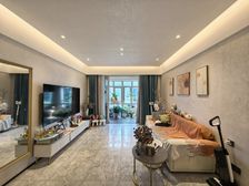 江北区 万科御澜道一二三期 三房 222万