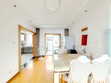 精装修小高,南侧是4-5层小洋房,全天采光