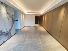 送车位 业主包税 保利天汇 急售 南北向精装修 方便看房