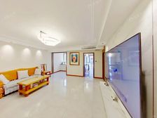 九龙花园南北通透三居精装自住维护好