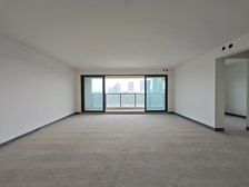 渝北区 香港置地云山岳南区 四房 195万