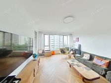 香梅花园三期,3室2厅2卫,有产权车位,看房方便,有钥匙